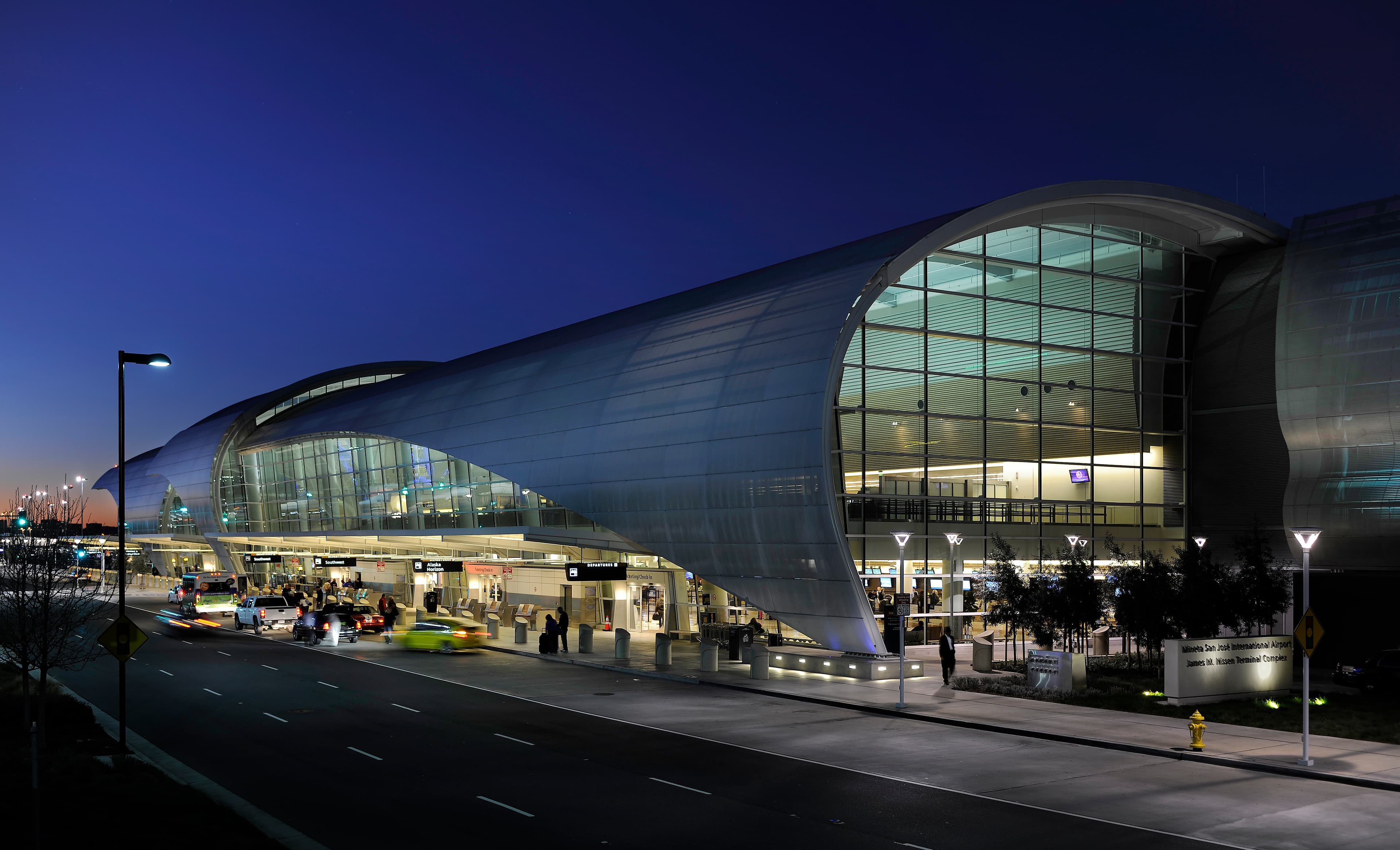 Ambassador Buses airport transportation at San Jose International Airport